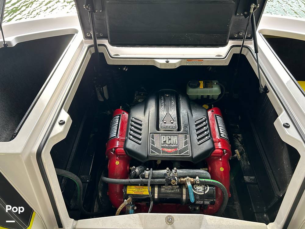Slide: The Image of Cover - Engine - 14667641
