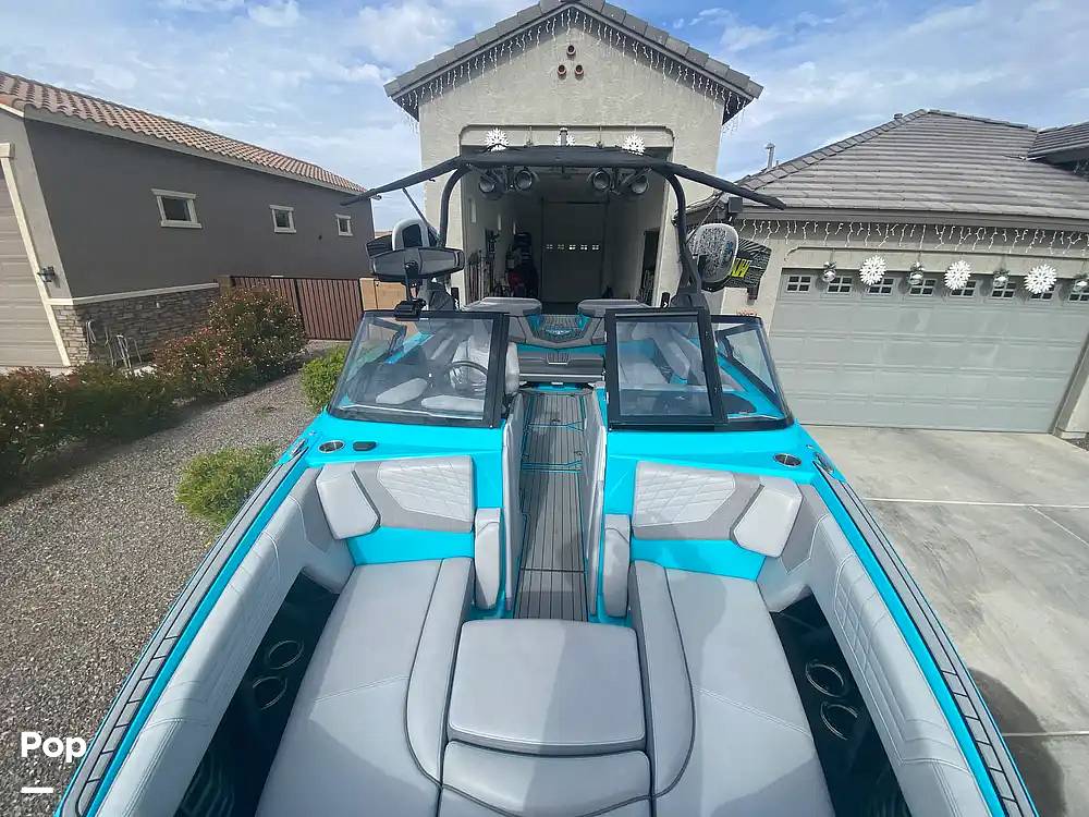 Slide: The Image of Nautique G23 2021 - 15070921