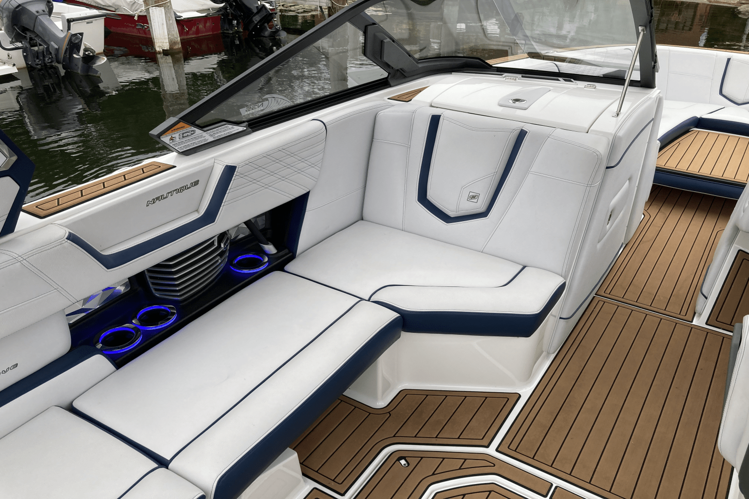 Slide: The Image of Nautique G25 2019 - 20