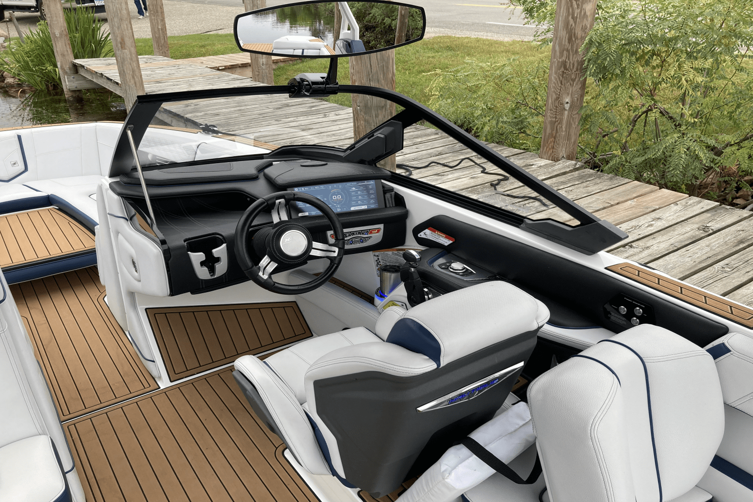 Slide: The Image of Nautique G25 2019 - 24
