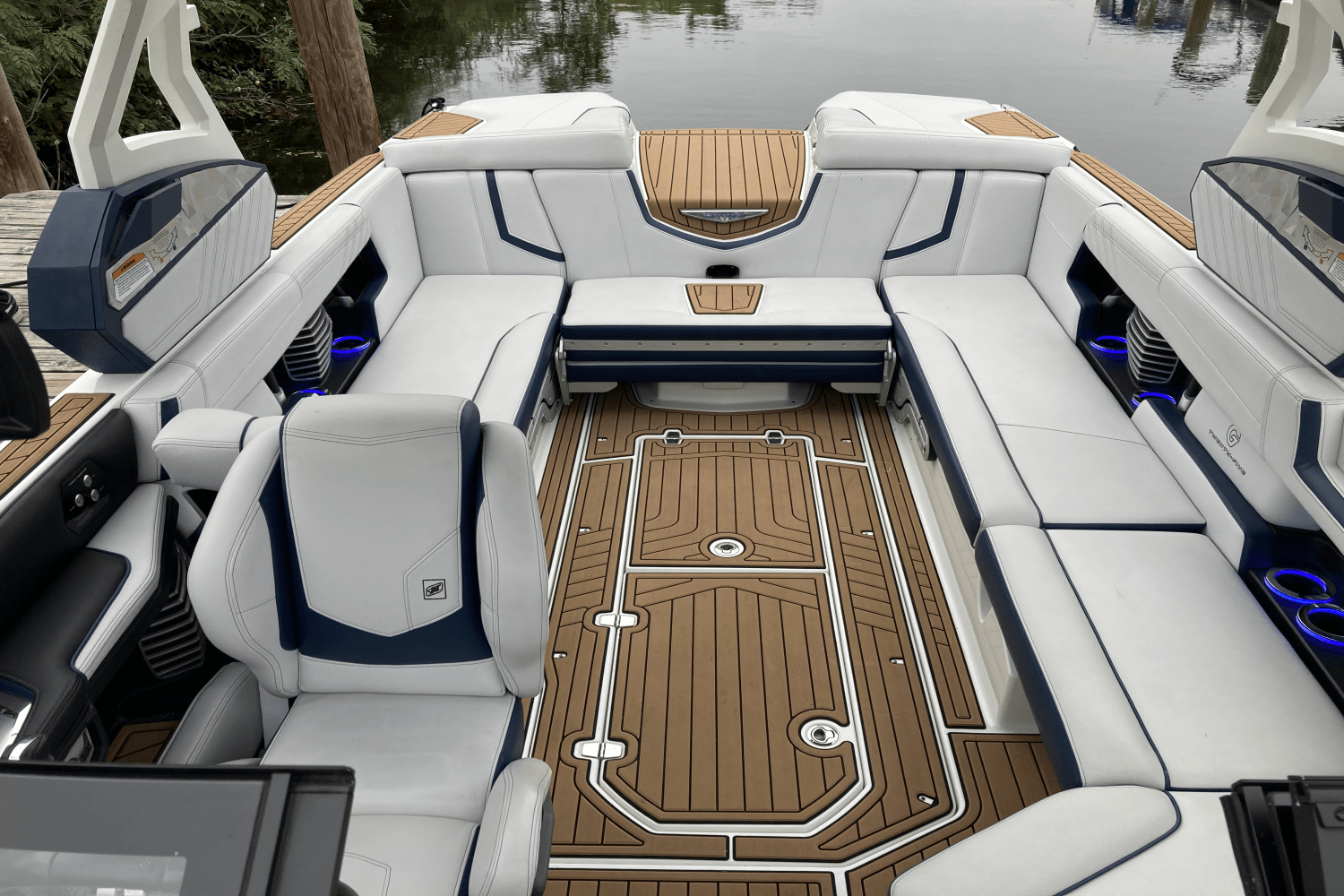 Slide: The Image of Nautique G25 2019 - 31