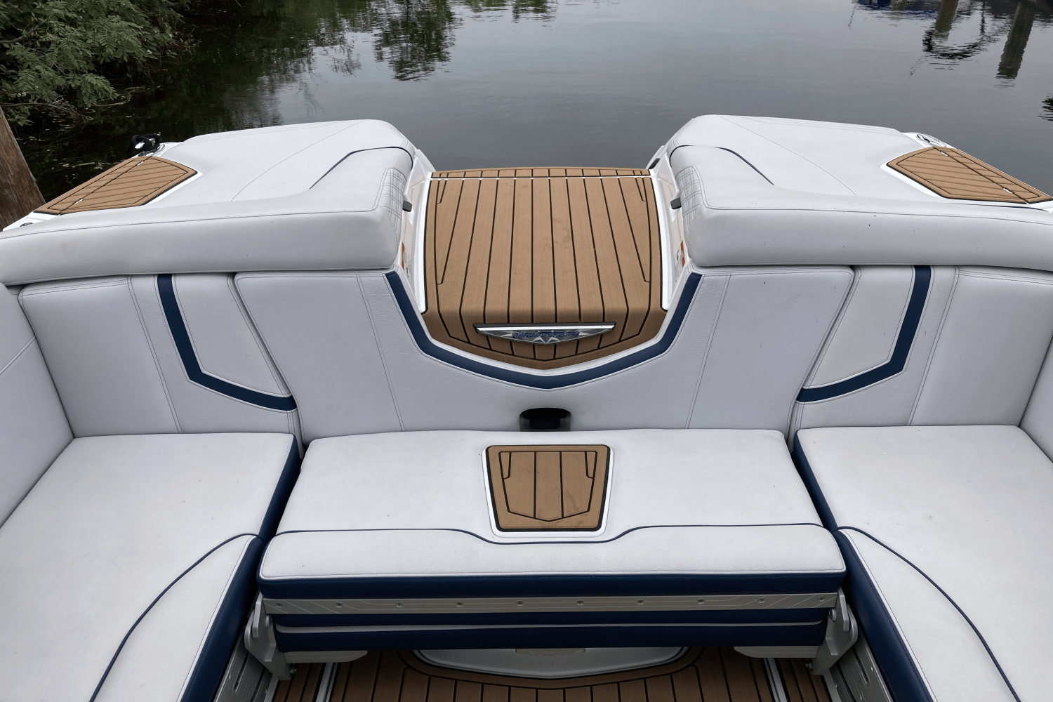Slide: The Image of Nautique G25 2019 - 32
