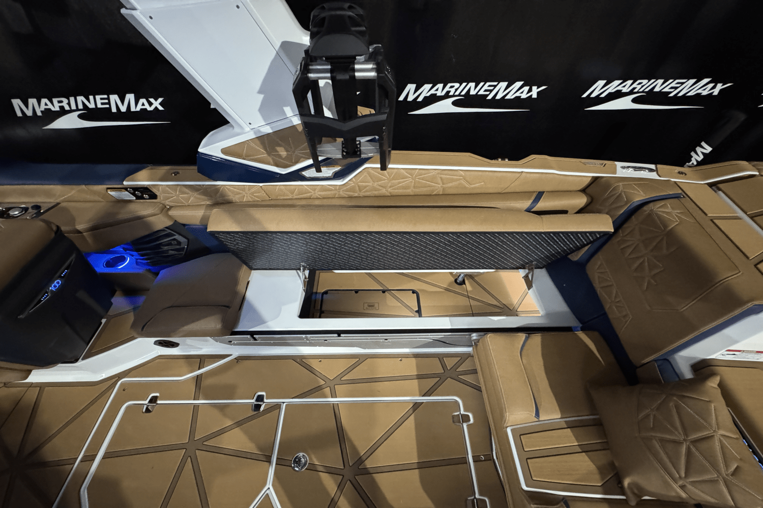 Slide: The Image of Nautique G25 Paragon 2025 - 21