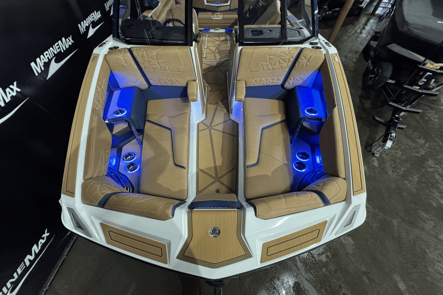Slide: The Image of Nautique G25 Paragon 2025 - 54