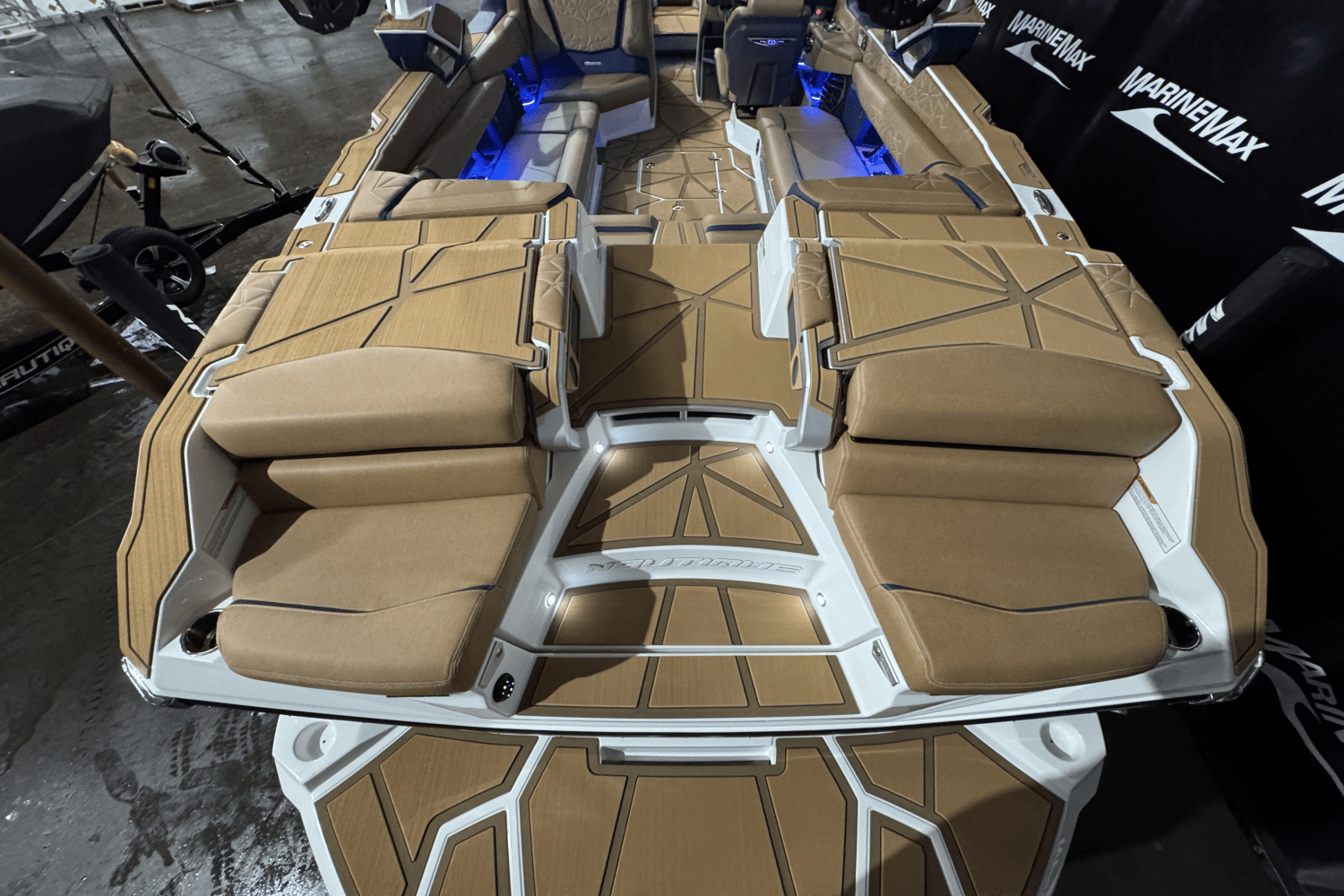 Slide: The Image of Nautique G25 Paragon 2025 - 9