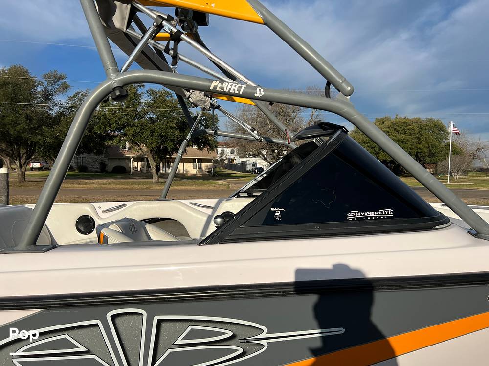 Slide: The Image of Nautique Super Air 210 TE 2002 - 13758491