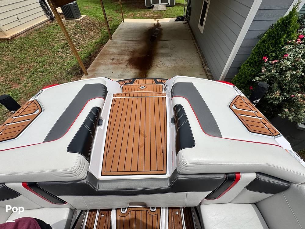 Slide: The Image of Nautique Super Air G23 2013 - 15511784