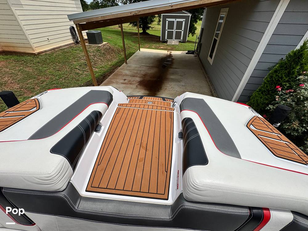 Slide: The Image of Nautique Super Air G23 2013 - 15511785