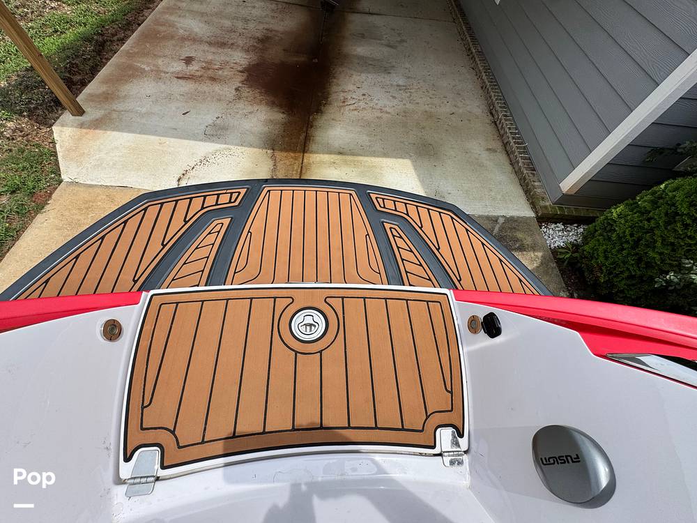 Slide: The Image of Nautique Super Air G23 2013 - 15511807