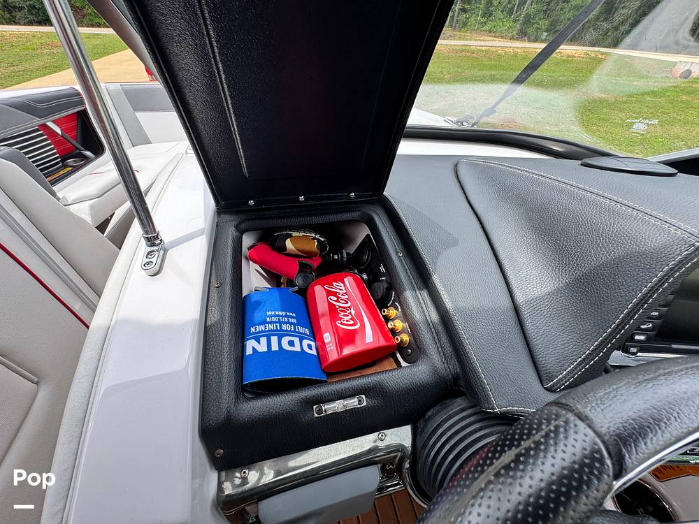 Slide: The Image of Nautique Super Air G23 2013 - 15511815