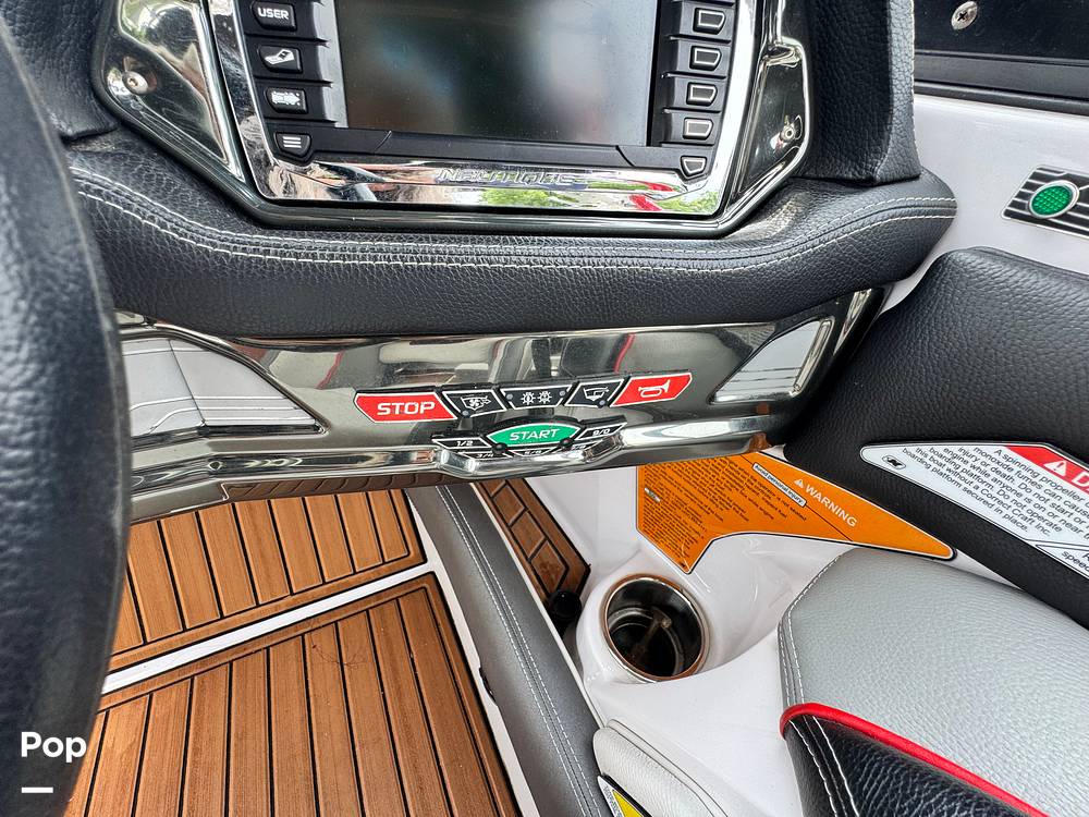 Slide: The Image of Nautique Super Air G23 2013 - 15511842