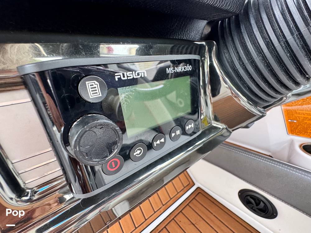 Slide: The Image of Nautique Super Air G23 2013 - 15511843