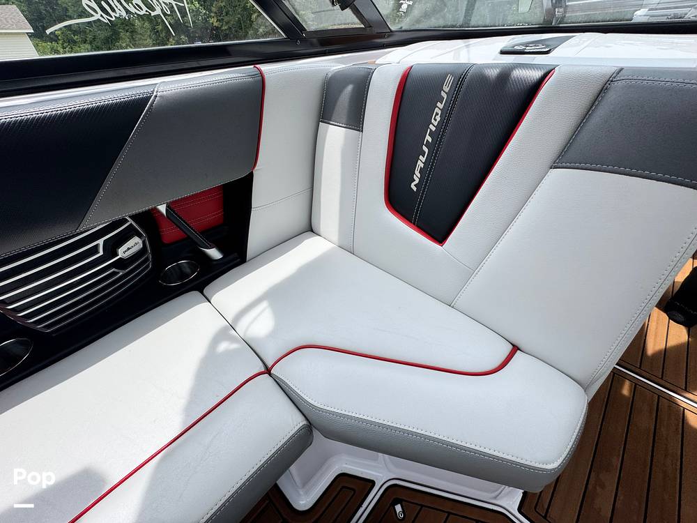 Slide: The Image of Nautique Super Air G23 2013 - 15511850