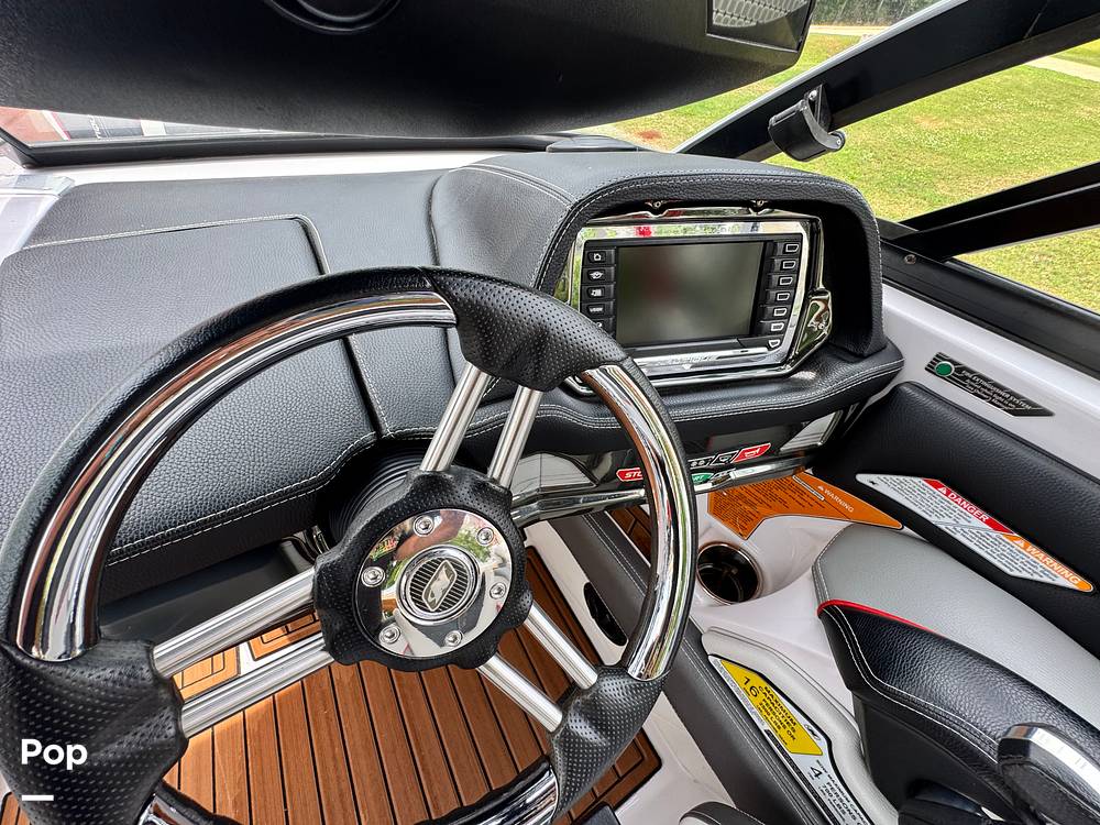 Slide: The Image of Nautique Super Air G23 2013 - 15511854