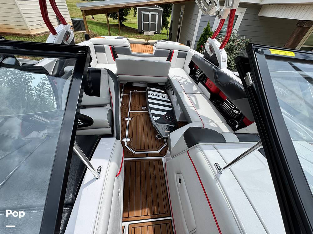 Slide: The Image of Nautique Super Air G23 2013 - 15511858