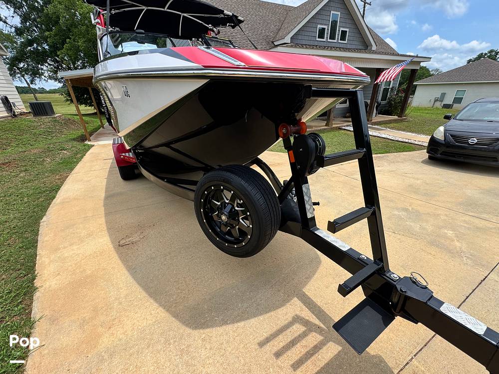 Slide: The Image of Nautique Super Air G23 2013 - 15511865