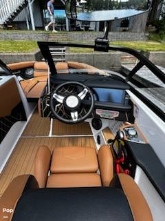 Slide: The Image of Nautique Super Air Gs20 2022 - 16