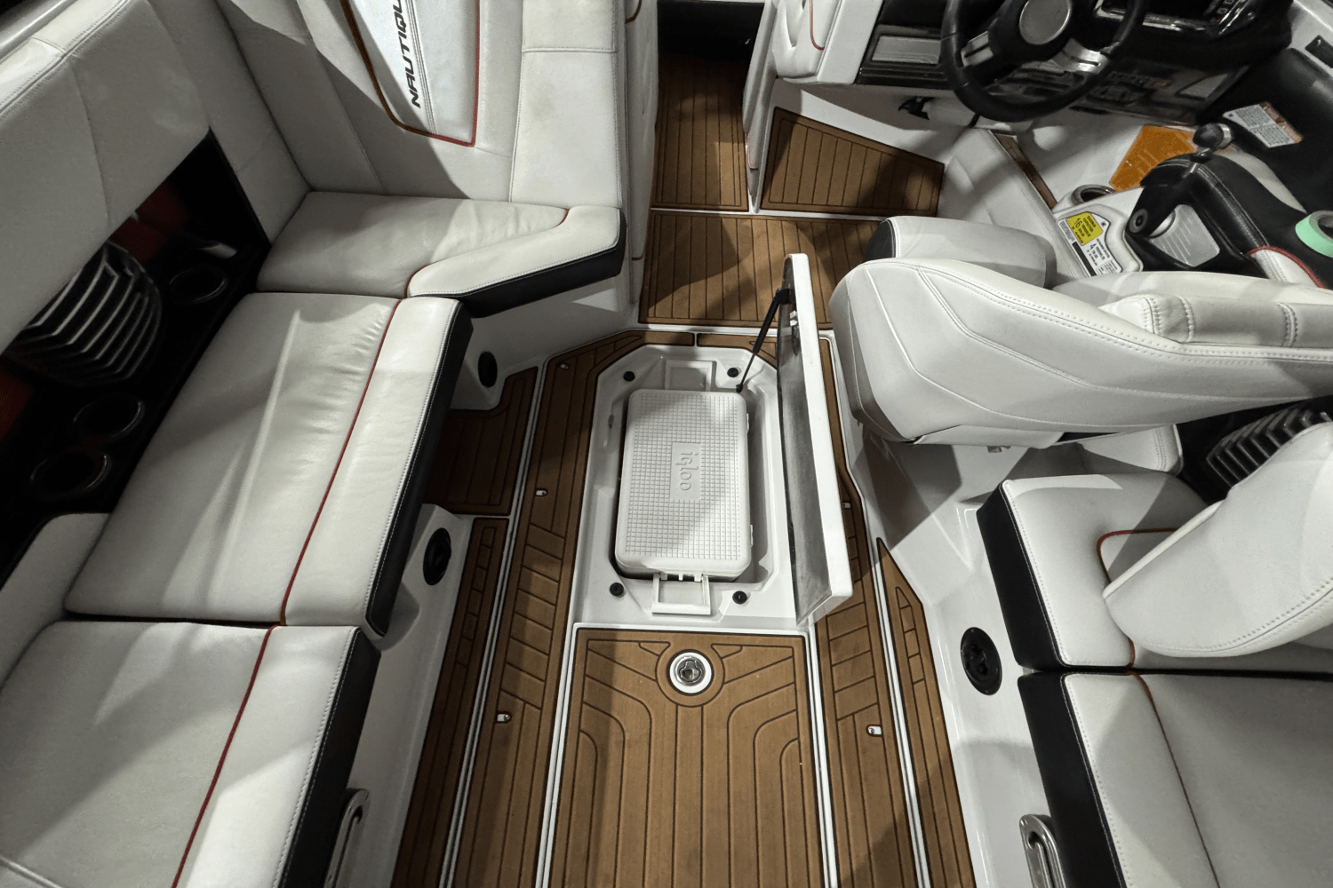 Slide: The Image of Nautique Super Air Nautique G23 2014 - 15