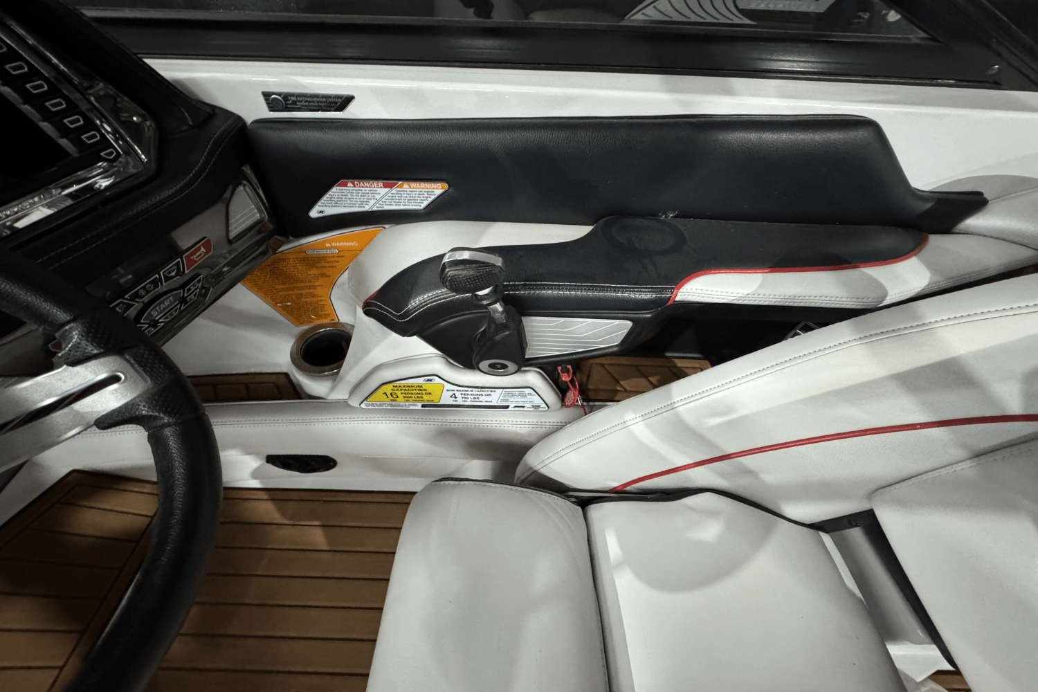 Slide: The Image of Nautique Super Air Nautique G23 2014 - 30