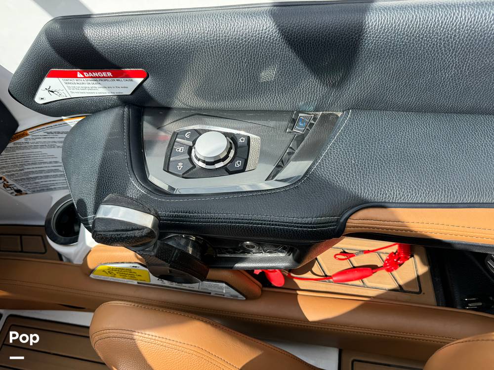 Slide: The Image of Nautique SUPER AIR NAUTIQUE G23 2019 - 13956837