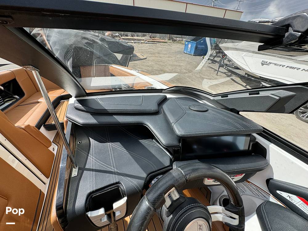 Slide: The Image of Nautique SUPER AIR NAUTIQUE G23 2019 - 13956841