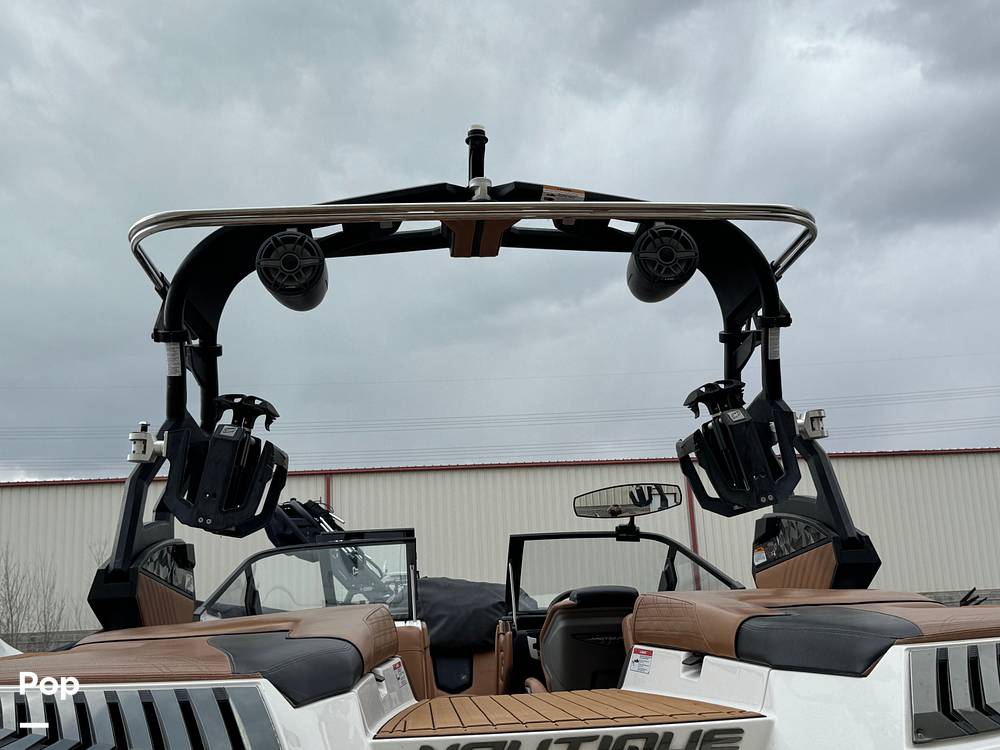 Slide: The Image of Nautique SUPER AIR NAUTIQUE G23 2019 - 13956782