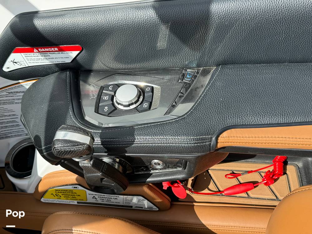 Slide: The Image of Nautique SUPER AIR NAUTIQUE G23 2019 - 13956860
