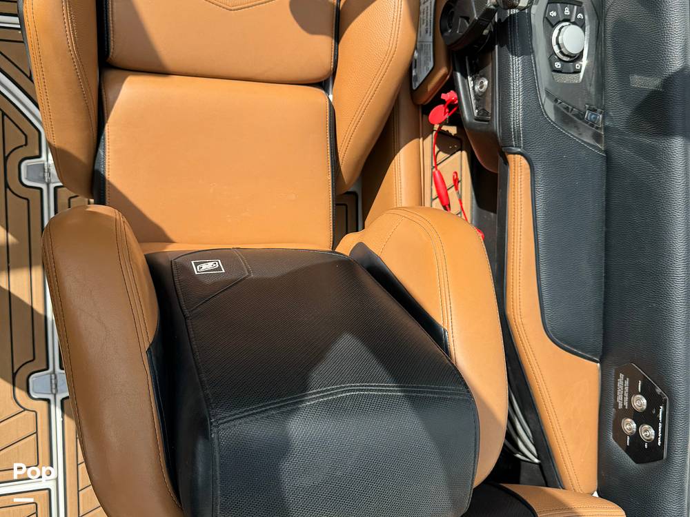 Slide: The Image of Nautique SUPER AIR NAUTIQUE G23 2019 - 13956862