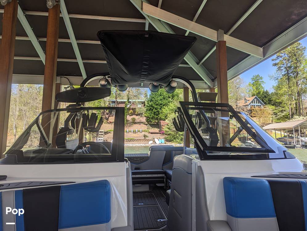 Slide: The Image of Nautique Super Air Nautique G23 2020 - 14055023