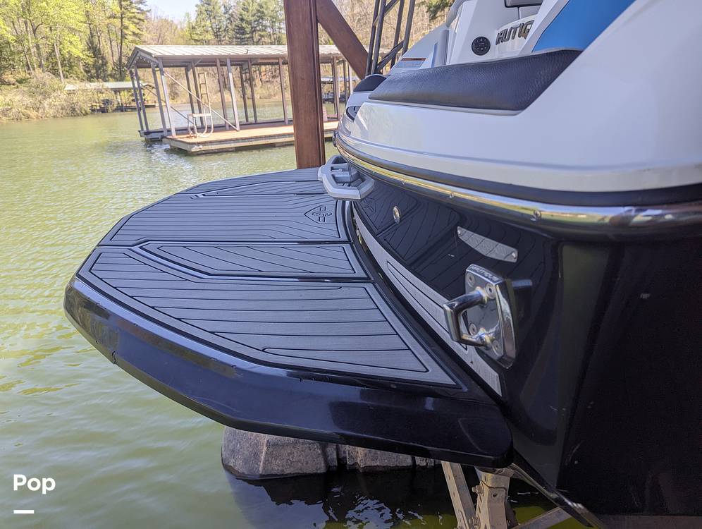 Slide: The Image of Nautique Super Air Nautique G23 2020 - 14055073