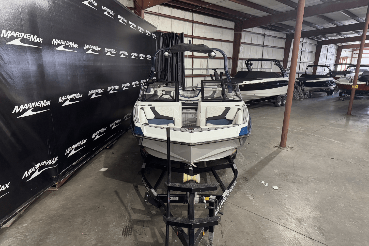 Slide: The Image of Nautique Super Air Nautique G23 2021 - 1