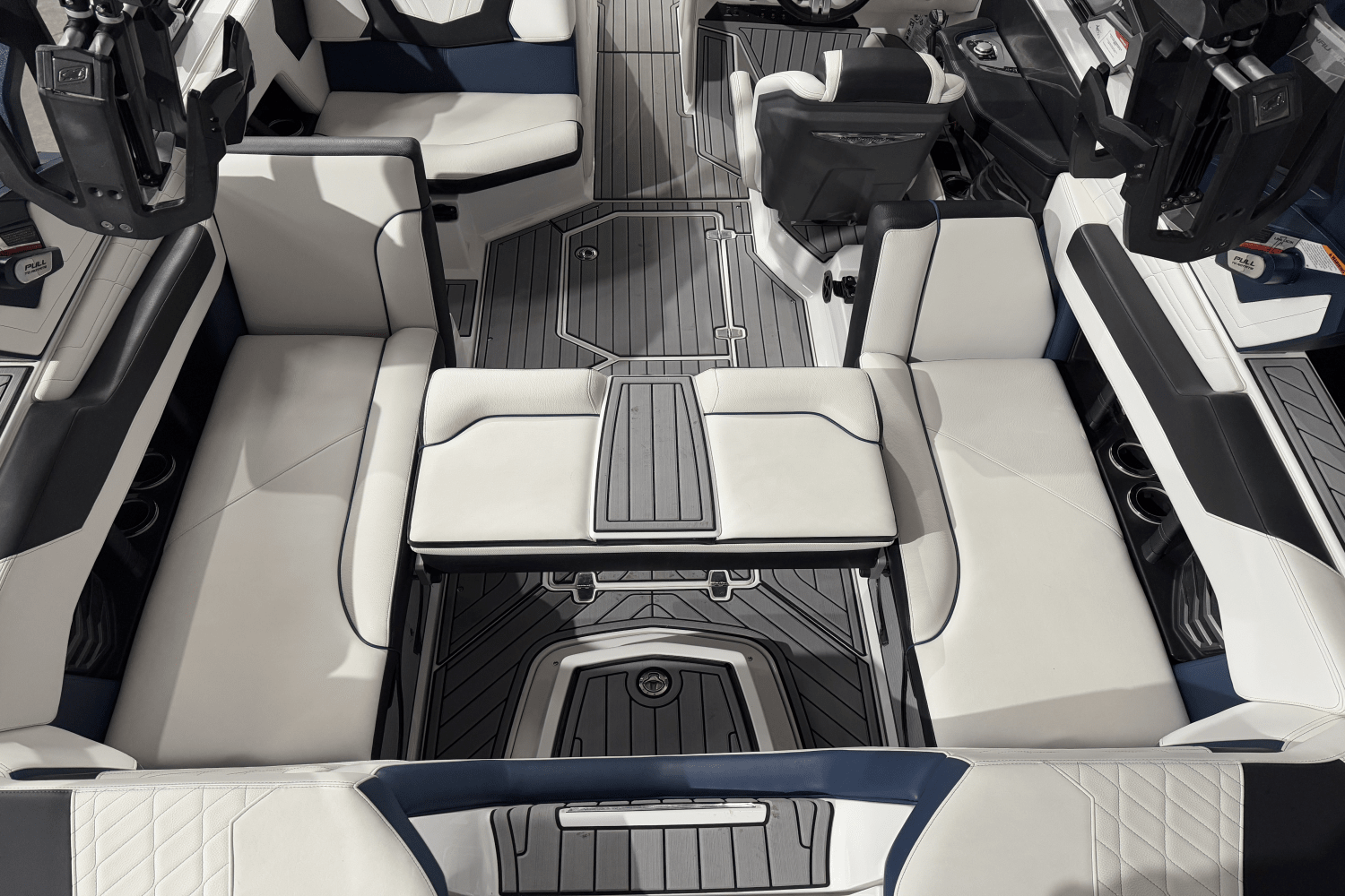 Slide: The Image of Nautique Super Air Nautique G23 2021 - 14