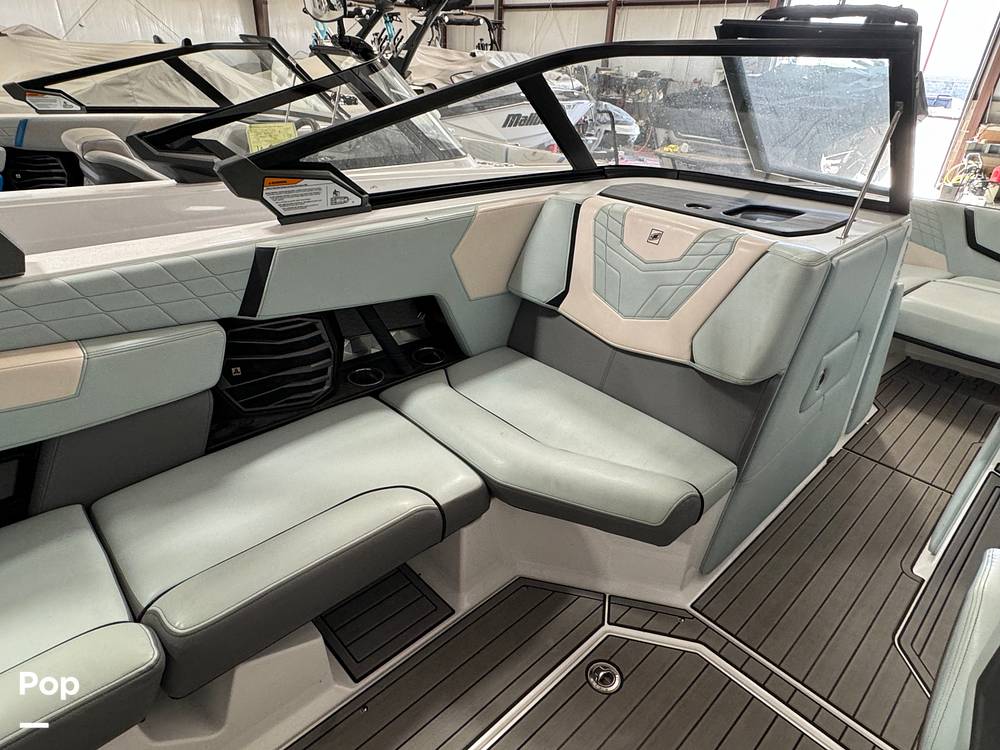 Slide: The Image of Nautique SUPER AIR NAUTIQUE G23 2021 - 14045311