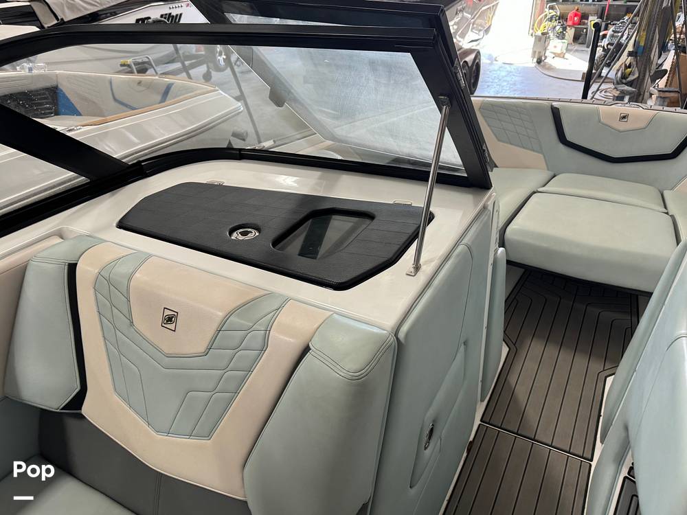 Slide: The Image of Nautique SUPER AIR NAUTIQUE G23 2021 - 14085656