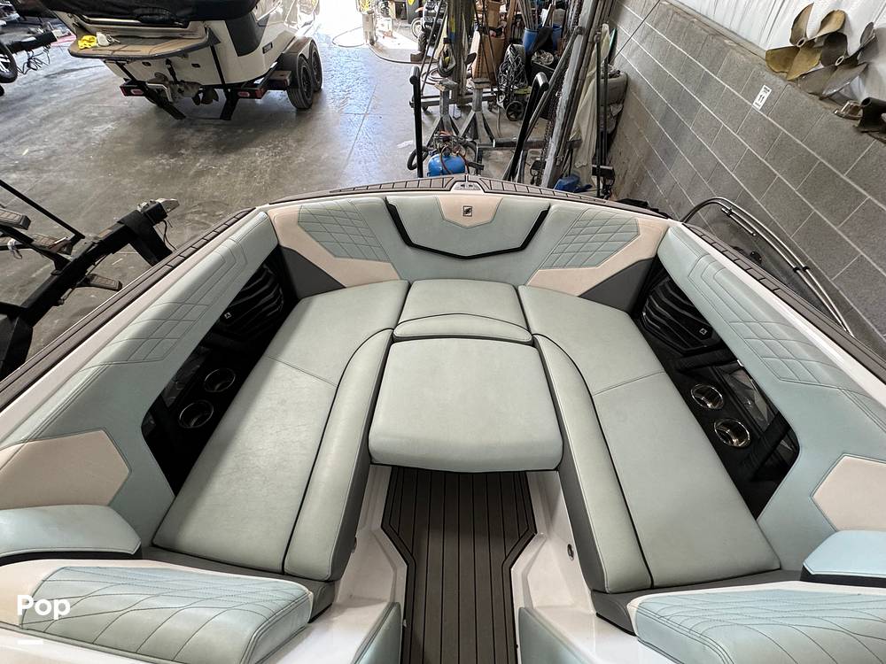 Slide: The Image of Nautique SUPER AIR NAUTIQUE G23 2021 - 14085662