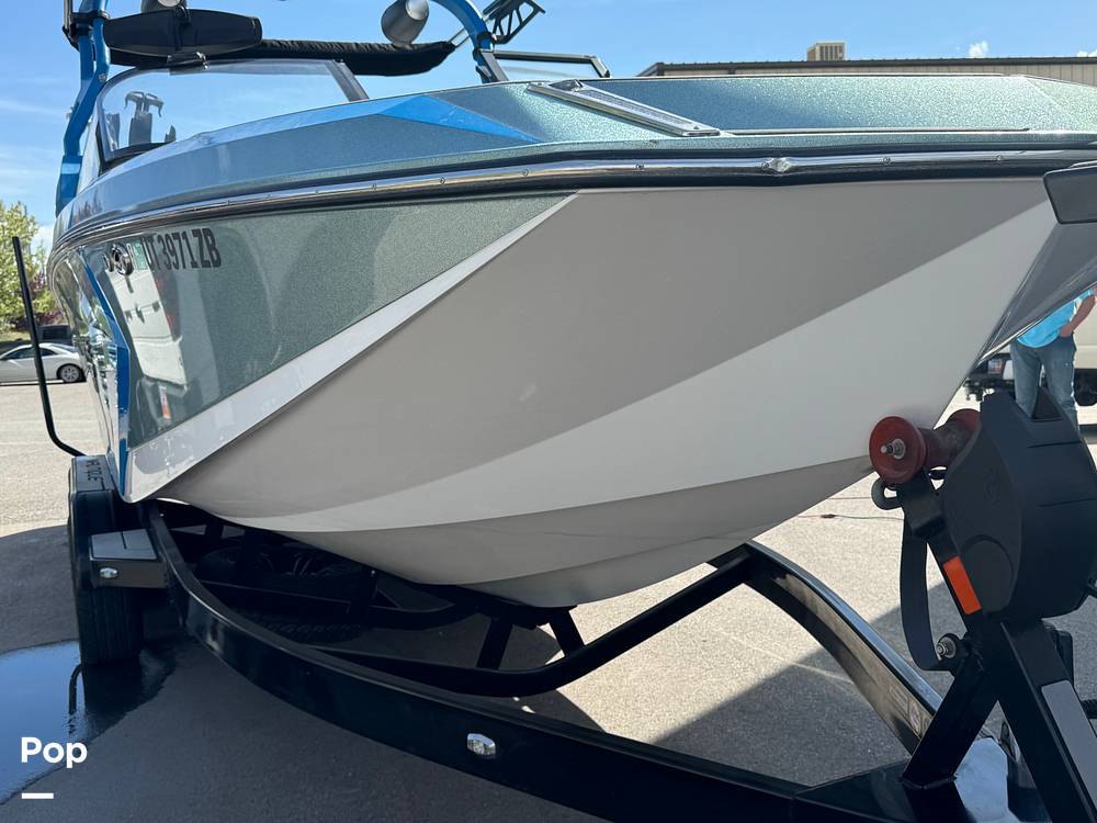 Slide: The Image of Nautique SUPER AIR NAUTIQUE G23 2021 - 14096780