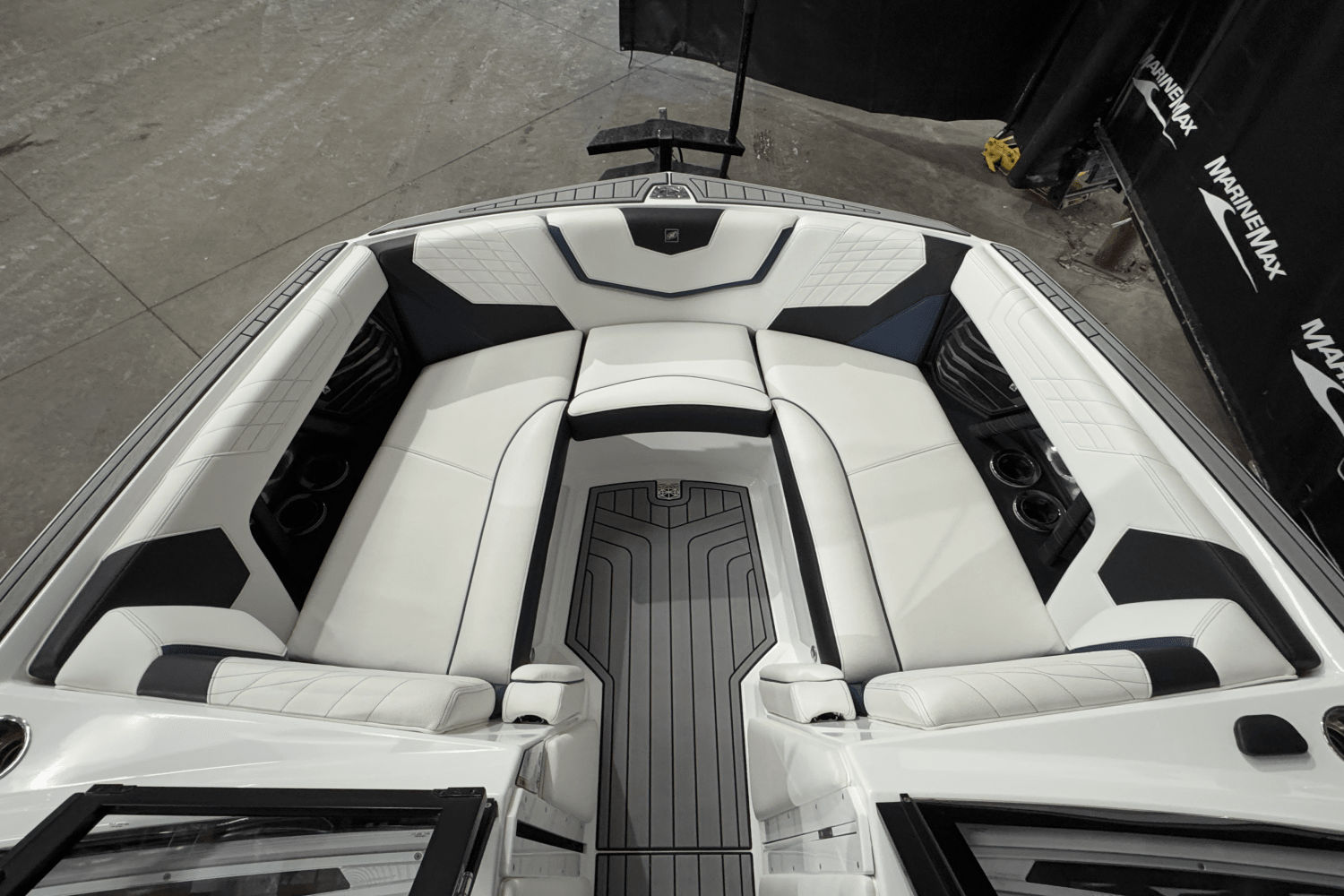 Slide: The Image of Nautique Super Air Nautique G23 2021 - 28