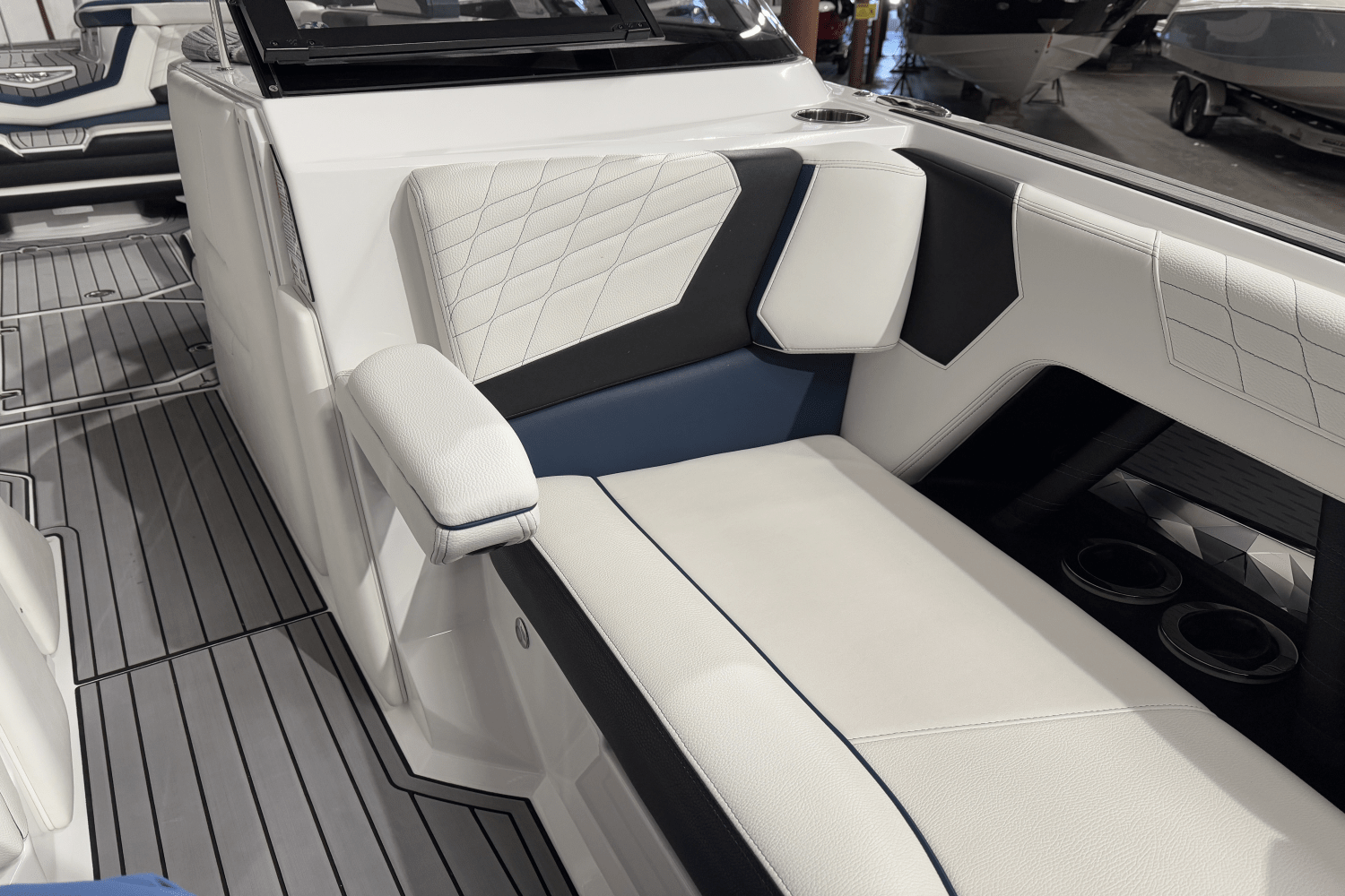 Slide: The Image of Nautique Super Air Nautique G23 2021 - 31