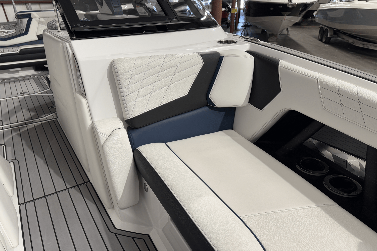 Slide: The Image of Nautique Super Air Nautique G23 2021 - 32