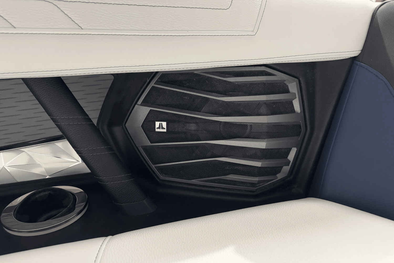 Slide: The Image of Nautique Super Air Nautique G23 2021 - 33