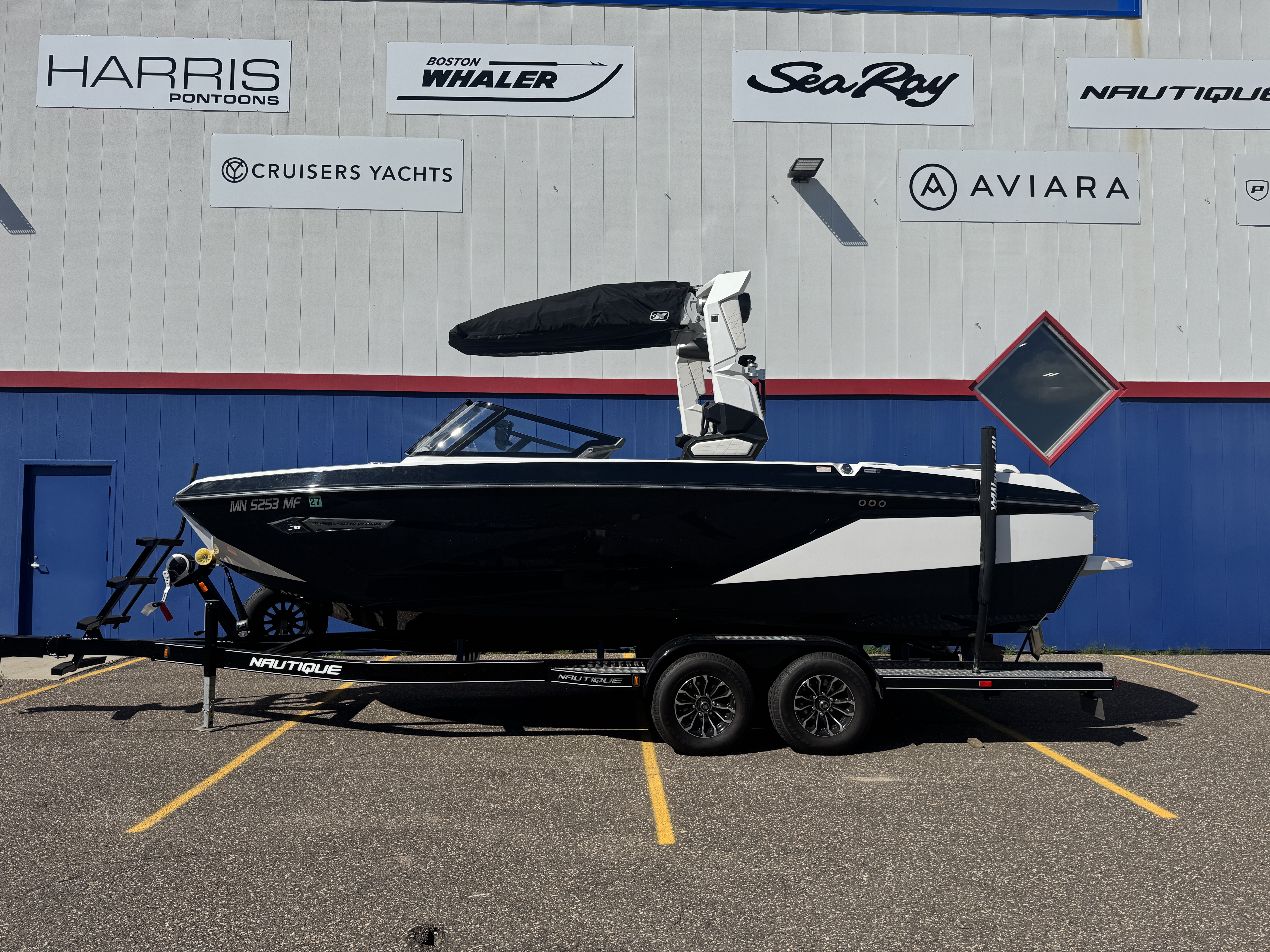 Slide: The Image of Nautique Super Air Nautique G23 2022 - 2