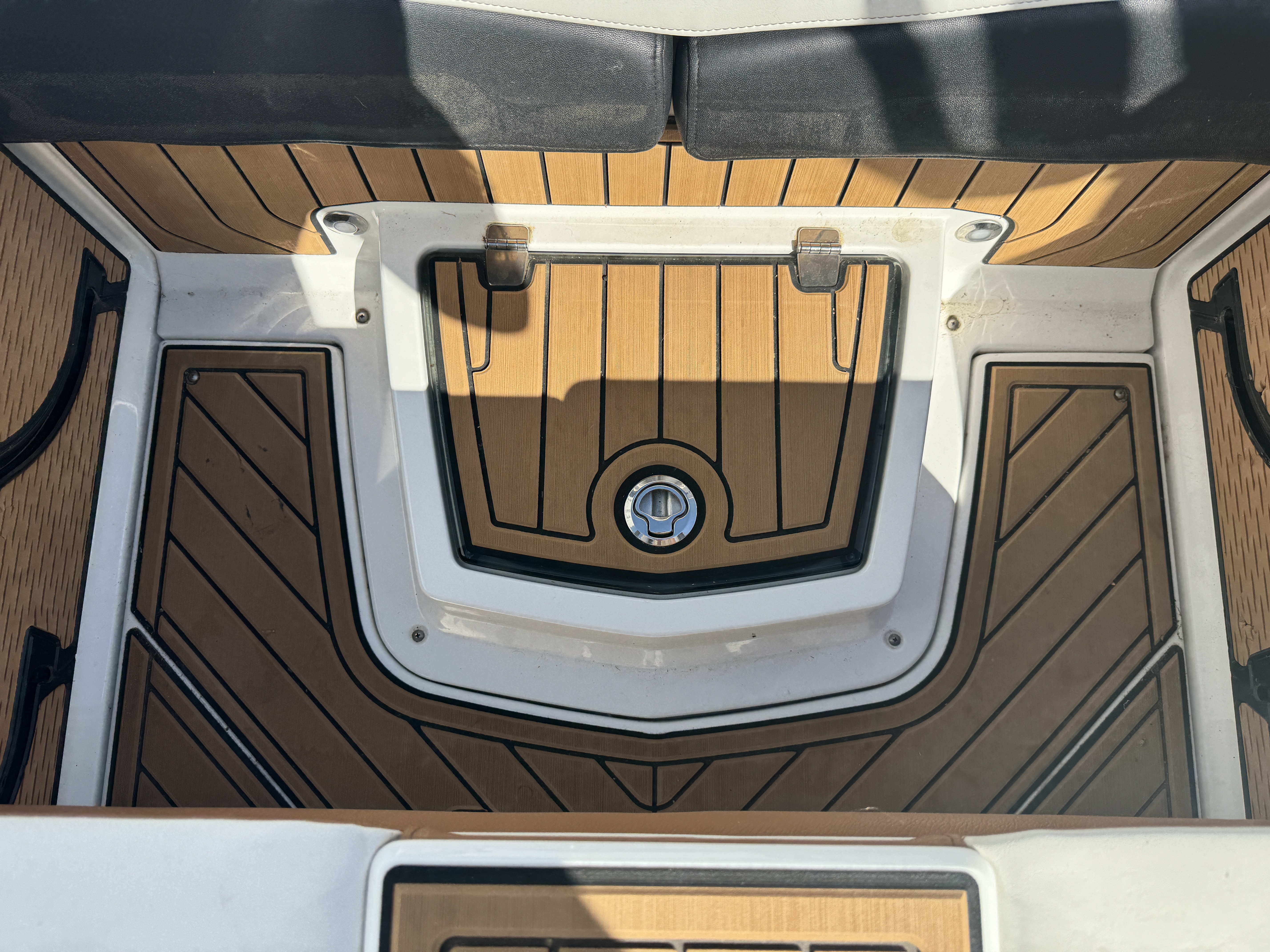 Slide: The Image of Nautique Super Air Nautique G23 2022 - 26