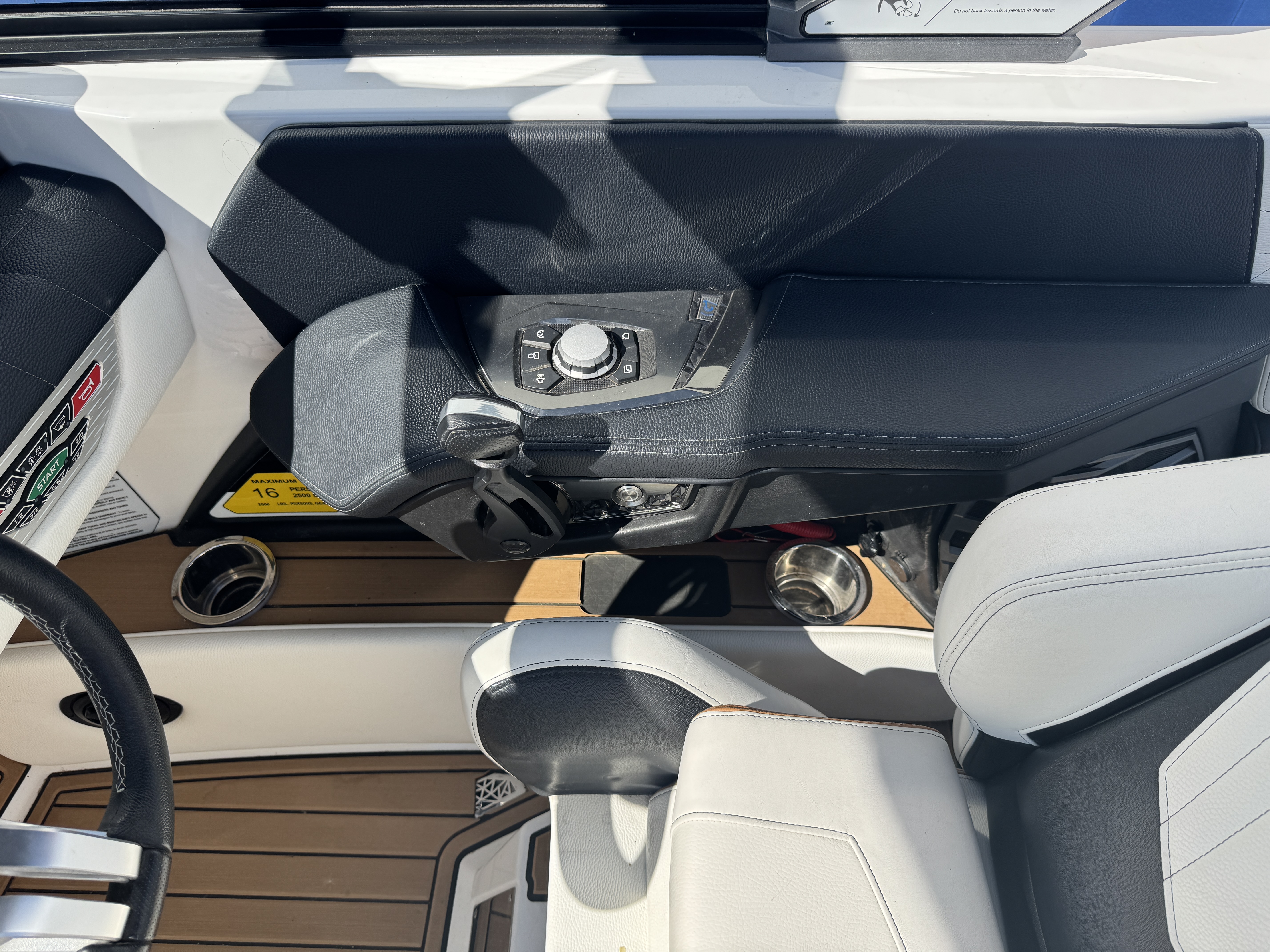 Slide: The Image of Nautique Super Air Nautique G23 2022 - 47