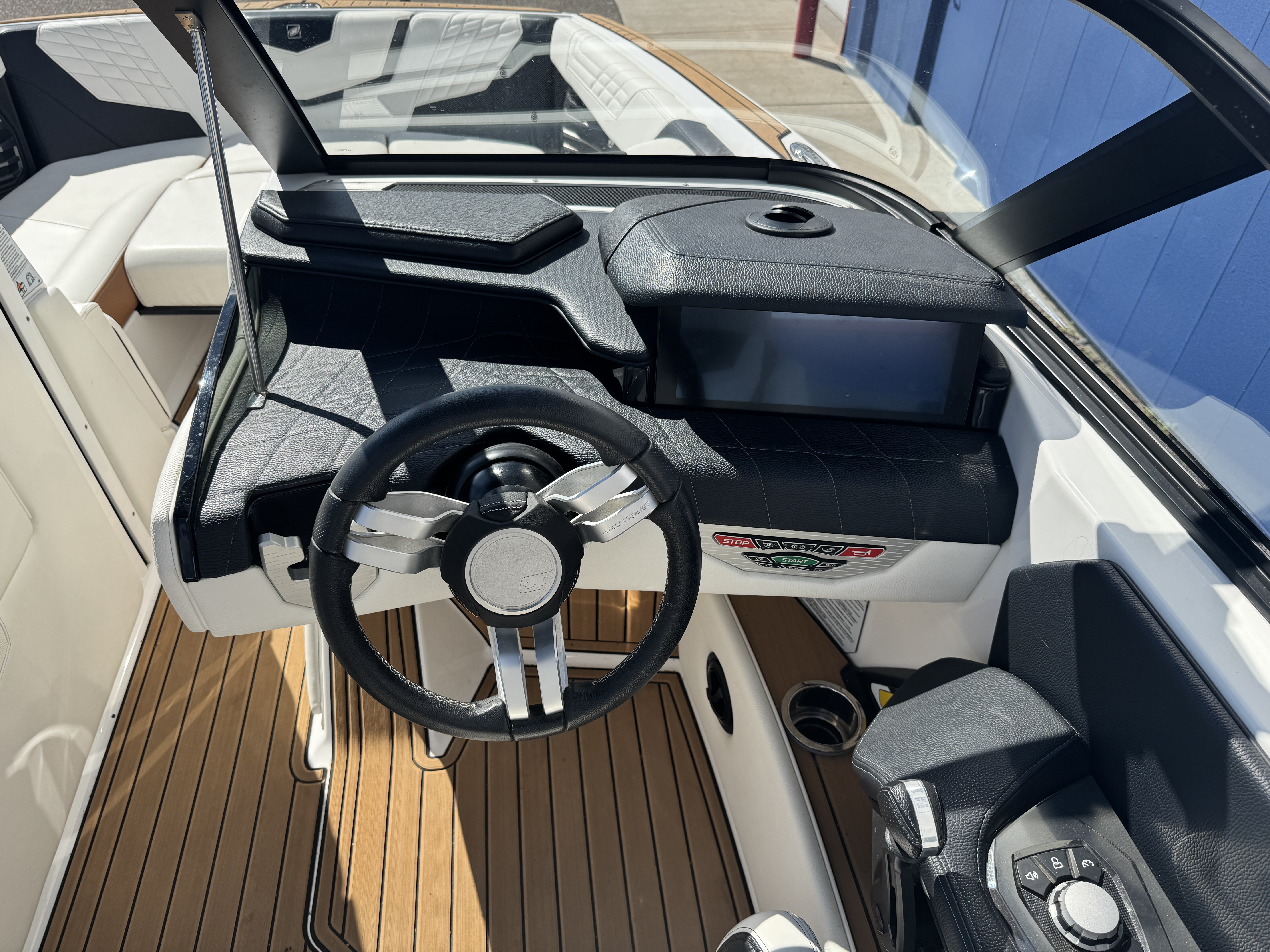 Slide: The Image of Nautique Super Air Nautique G23 2022 - 48