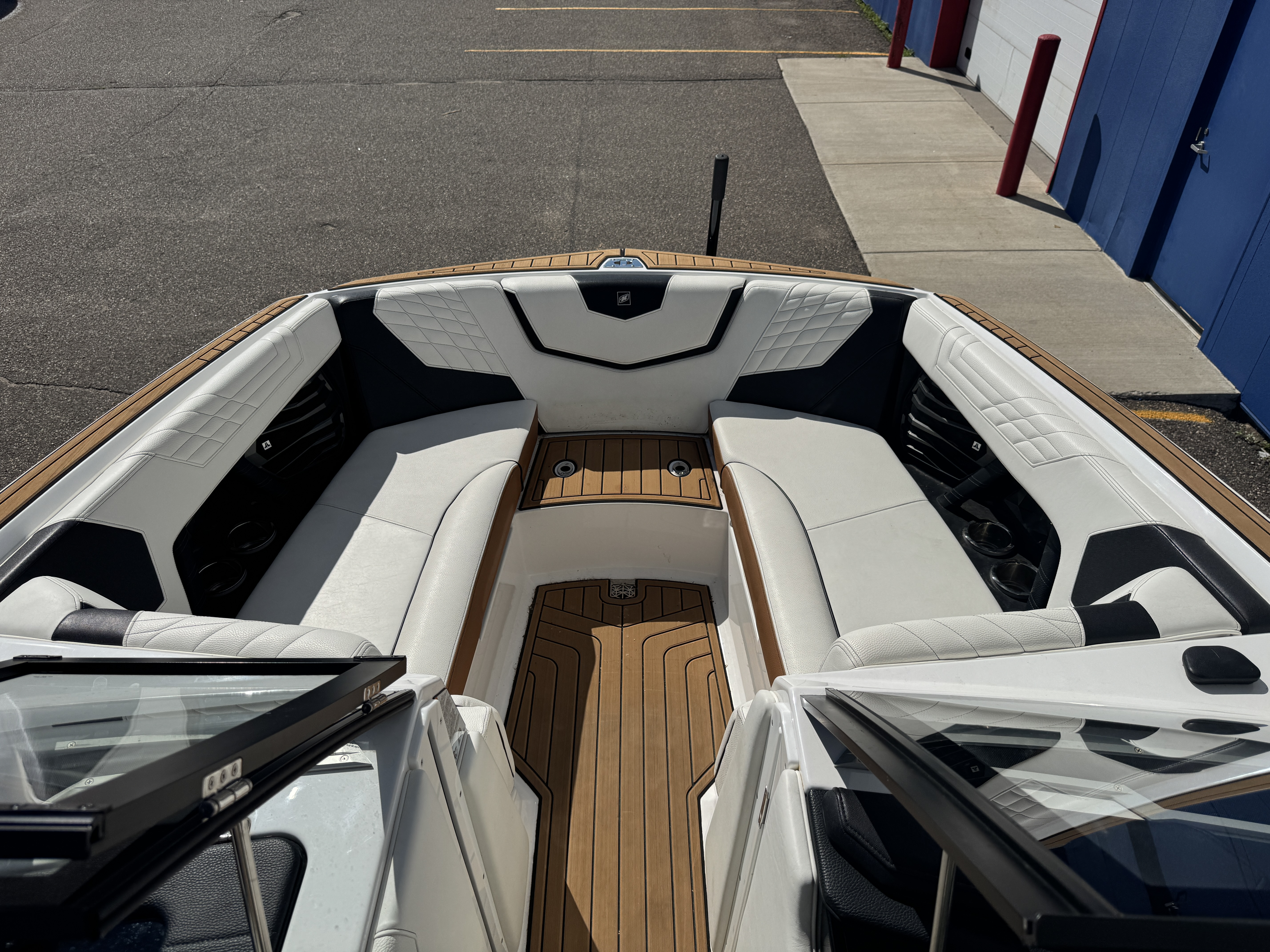 Slide: The Image of Nautique Super Air Nautique G23 2022 - 56