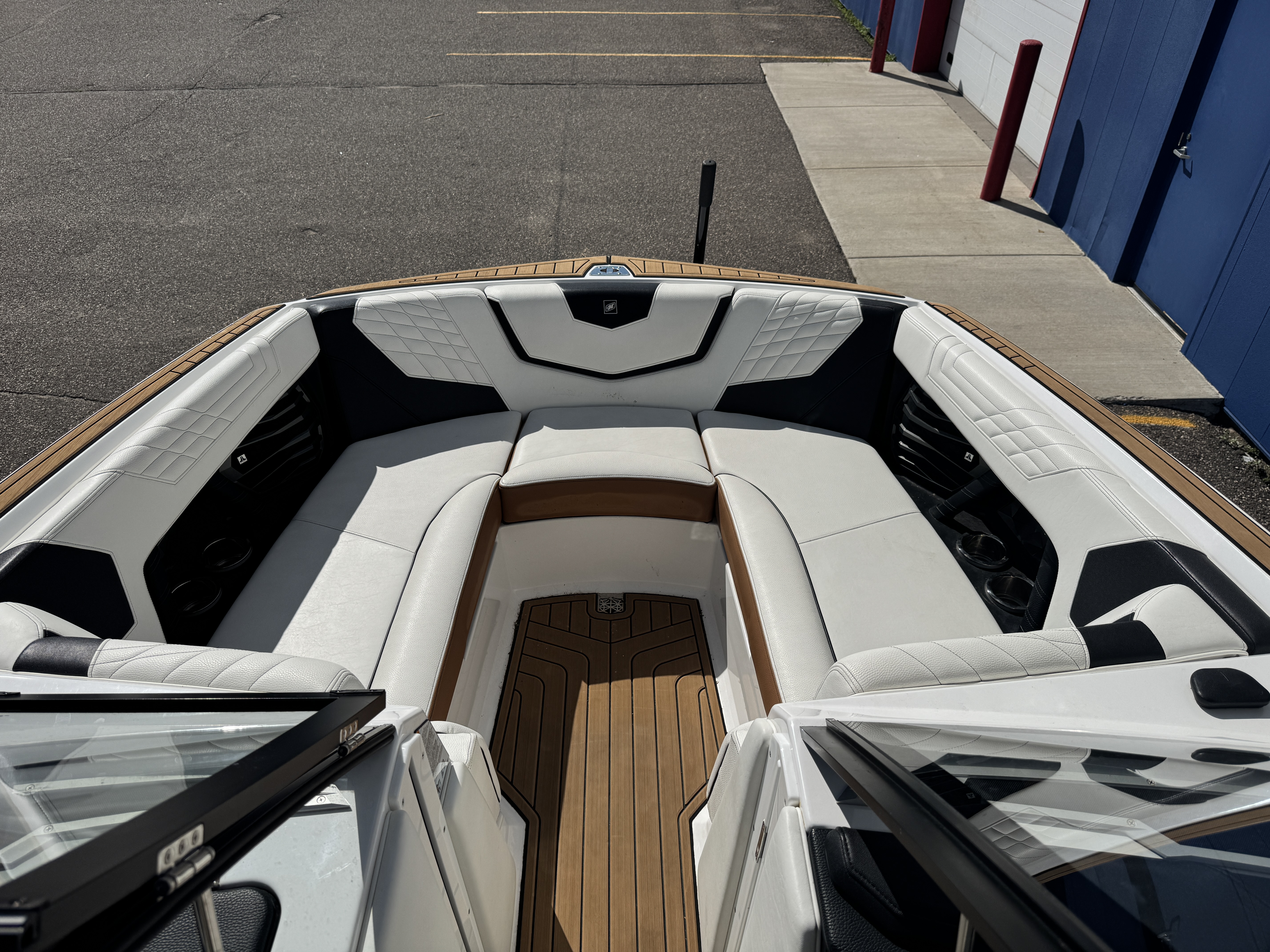 Slide: The Image of Nautique Super Air Nautique G23 2022 - 57