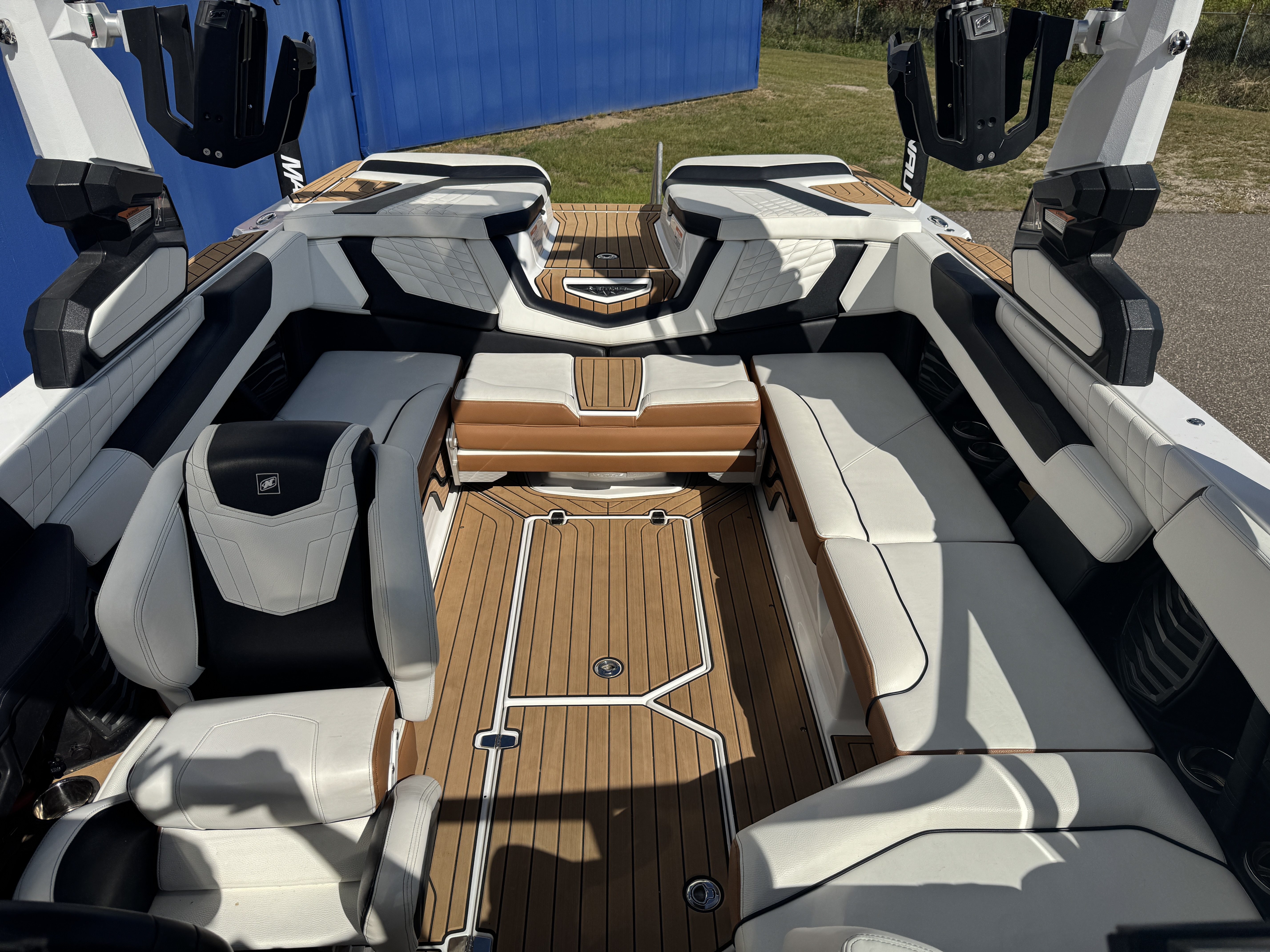Slide: The Image of Nautique Super Air Nautique G23 2022 - 61
