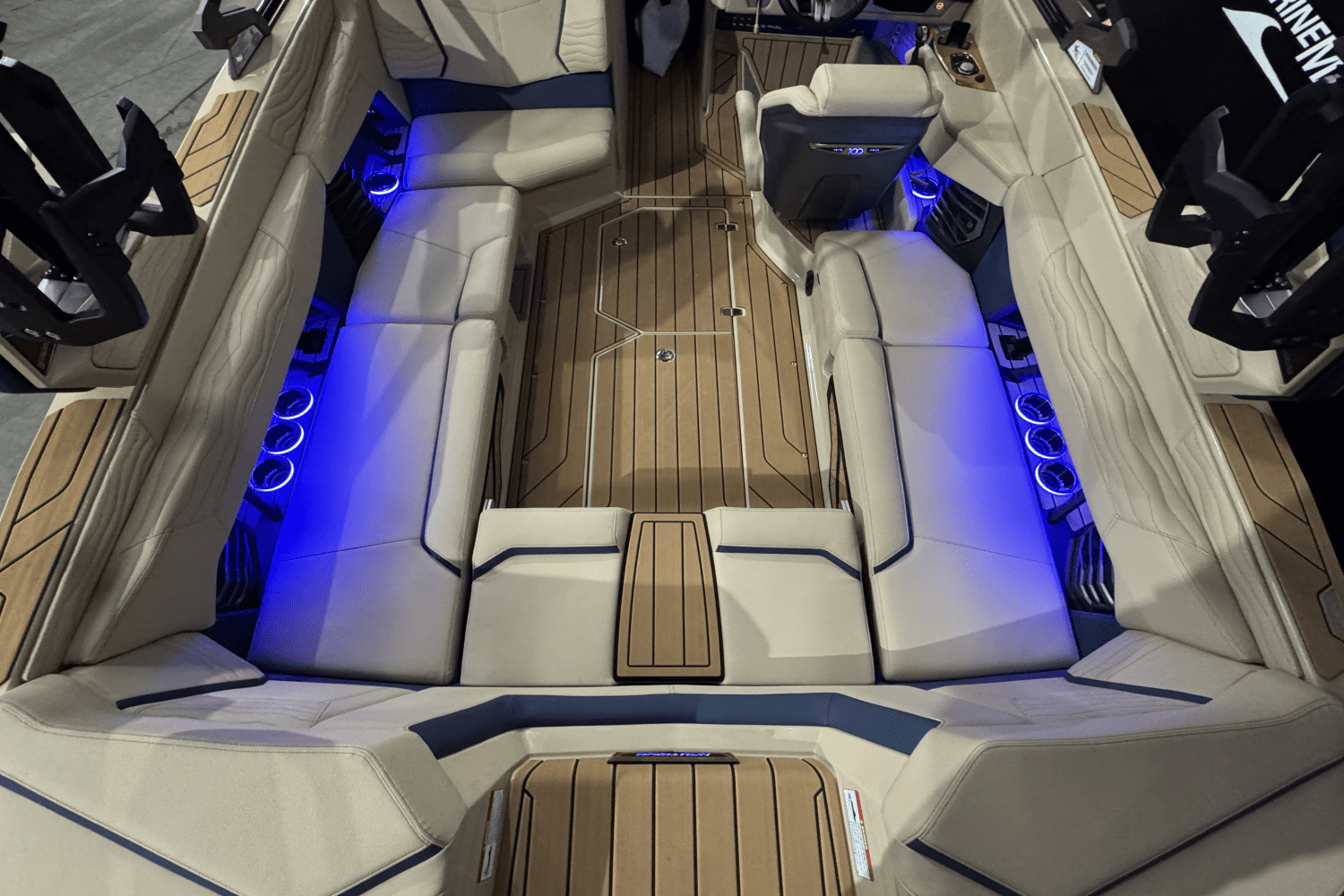 Slide: The Image of Nautique Super Air Nautique G23 2025 - 13