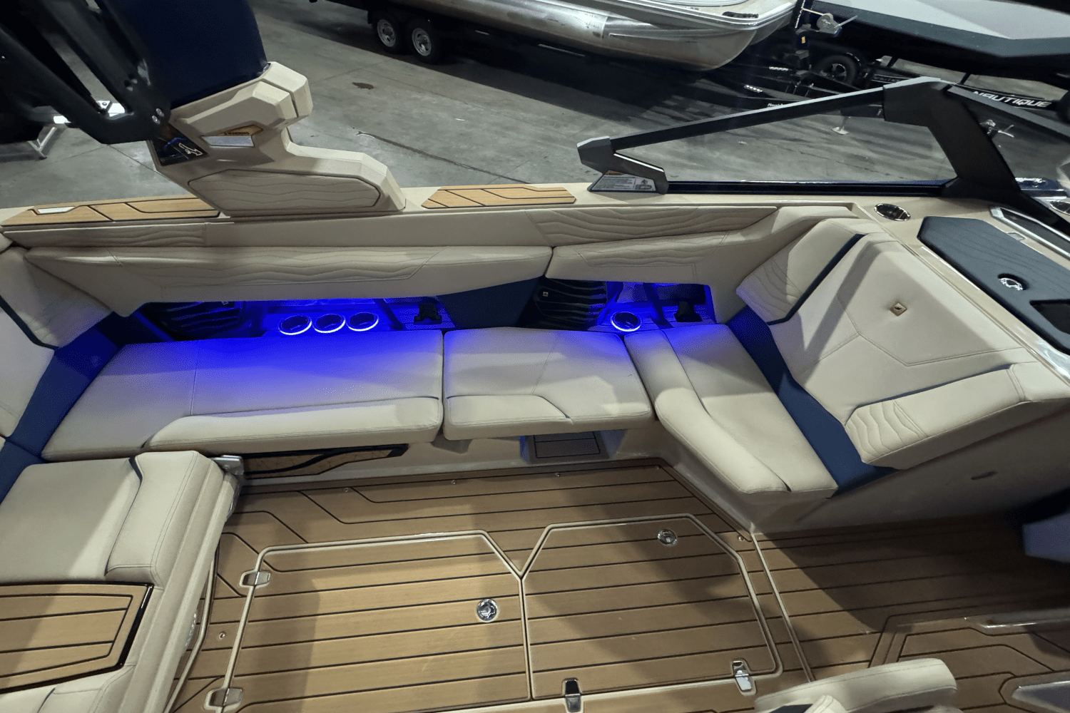 Slide: The Image of Nautique Super Air Nautique G23 2025 - 25