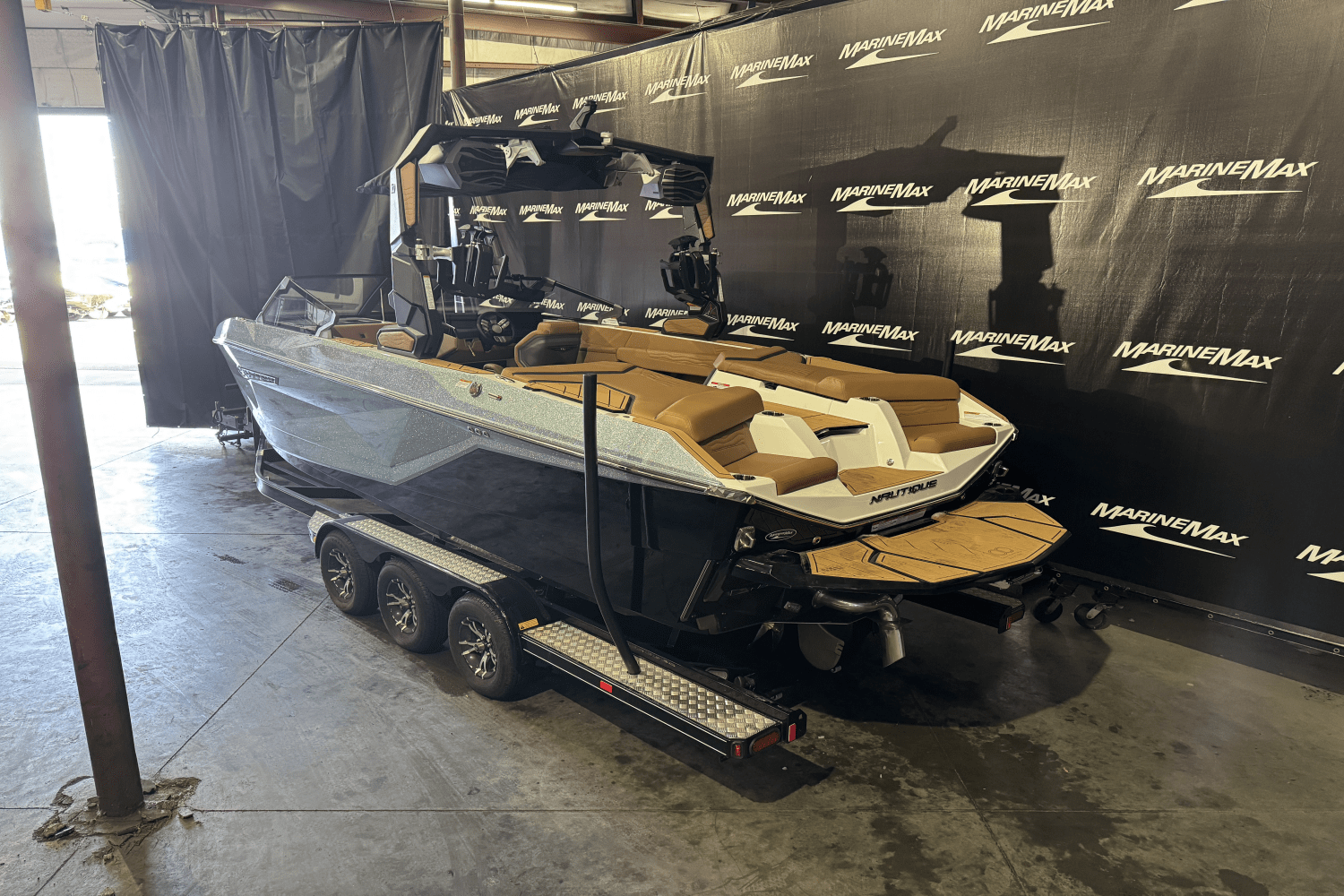 Slide: The Image of Nautique Super Air Nautique G23 2025 - 3